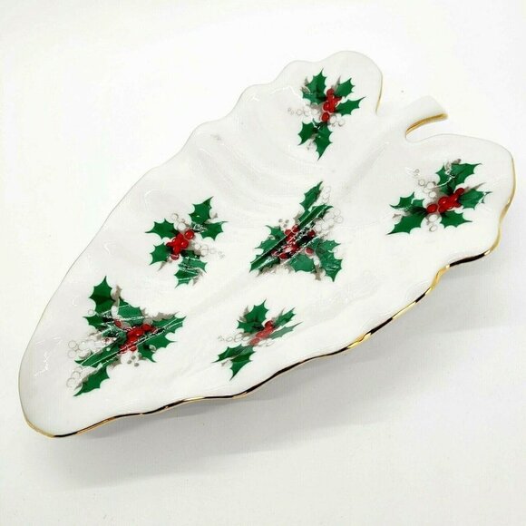 Vintage Lefton China Porcelain Christmas Leaf Dish Holly Berry 7813 Replacements - Picture 1 of 9